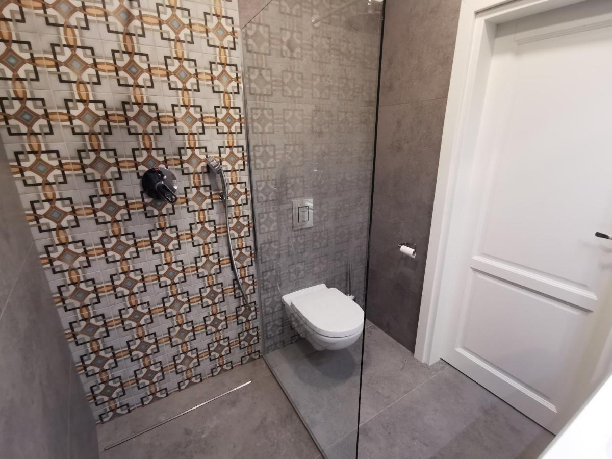 קרקוב Nowe Apartamenty Zamkowa Vis A Vis Wawelu מראה חיצוני תמונה