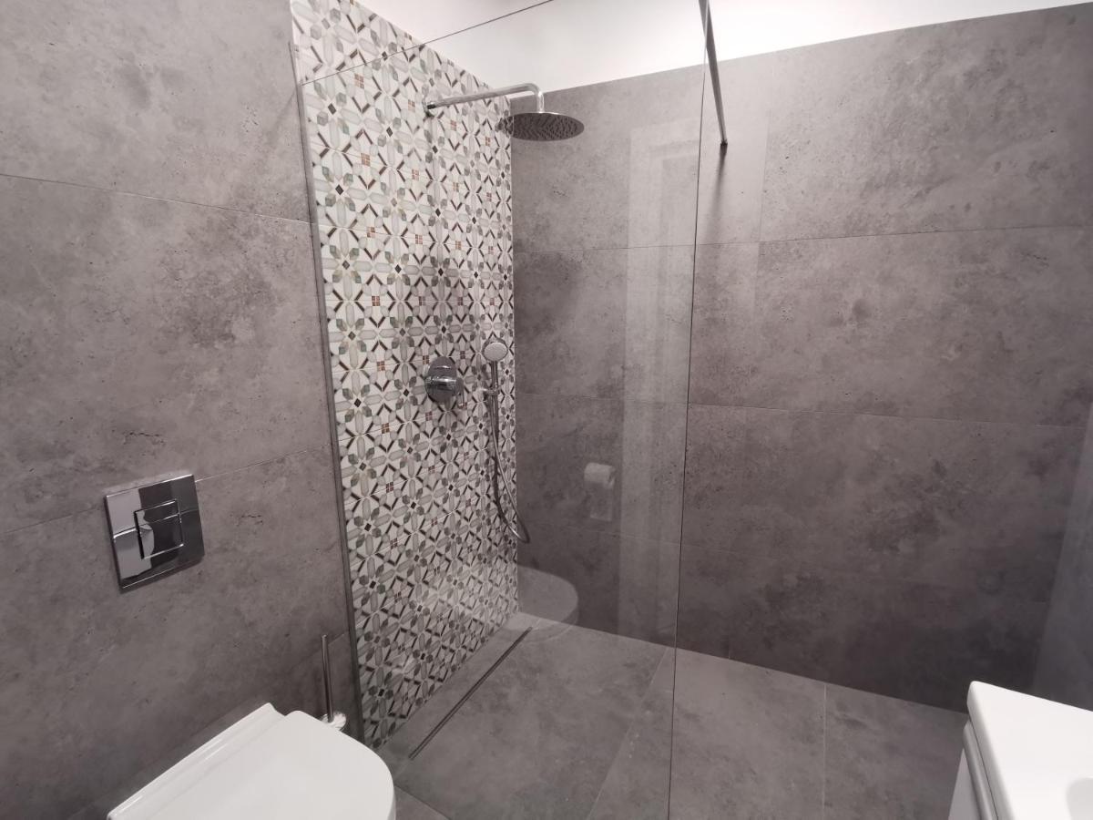 קרקוב Nowe Apartamenty Zamkowa Vis A Vis Wawelu מראה חיצוני תמונה